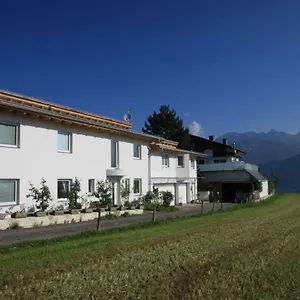 Appartement Christ, Grinzens
